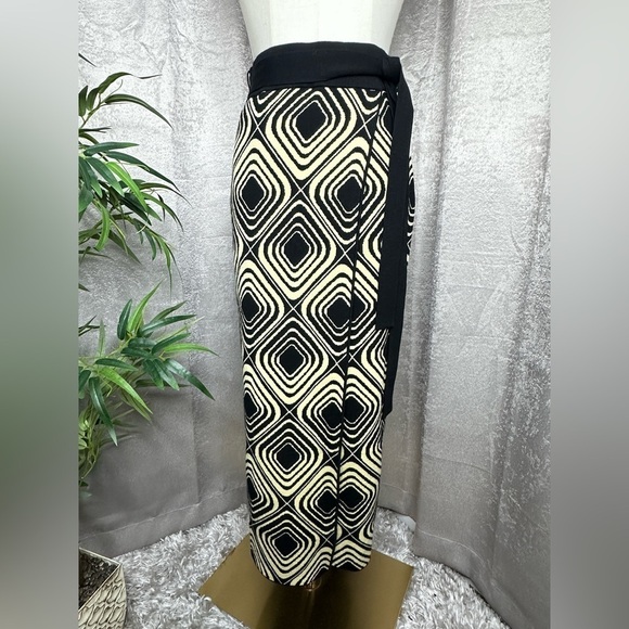 NWT Tanya Taylor Candace Geo-Jacquard Print Midi Skirt in Cream & Black Sz XS - Picture 3 of 13